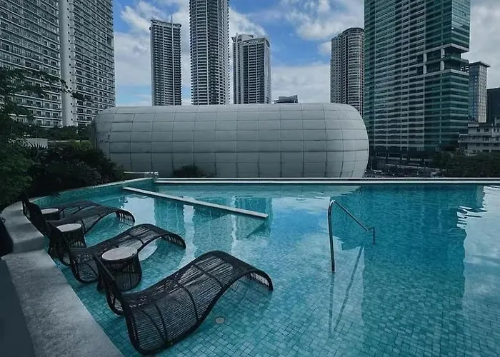 Novotel Rockwell View Residences 5* Manila